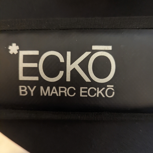 Black duffel - Picture 2 of 8